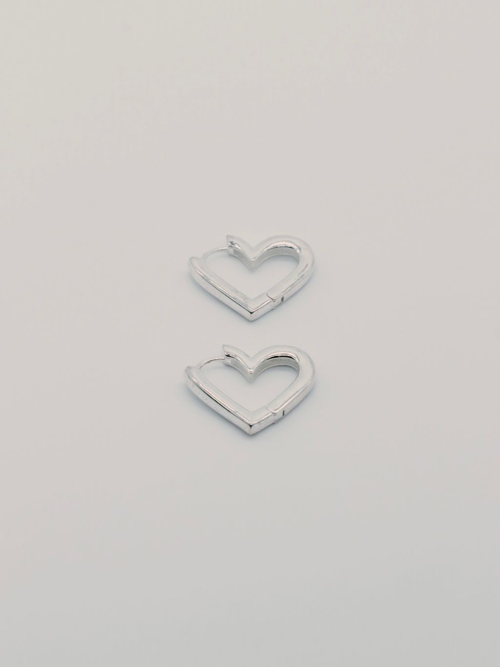 91E73252-B938-4D1F-B410-C4017716F055