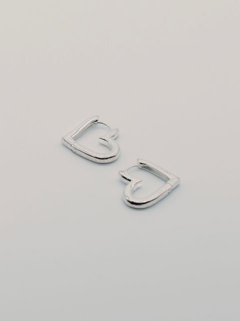 FDD19559-42AD-4C6E-BCF9-B7CCF2C1A5F7