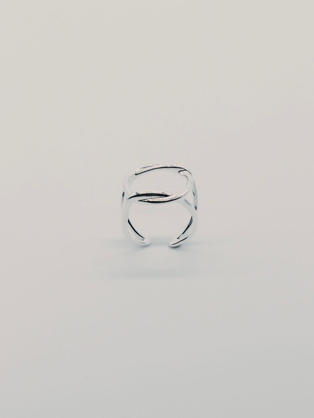 69E5B921-134F-432B-92E8-CA18BE9D2740