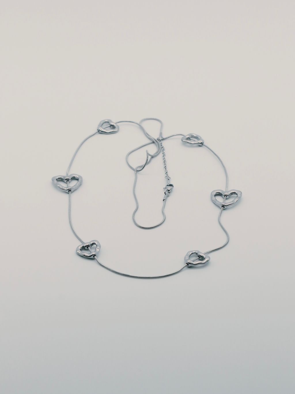 887BEB29-2494-46F8-92F6-69BFAD5C3E55