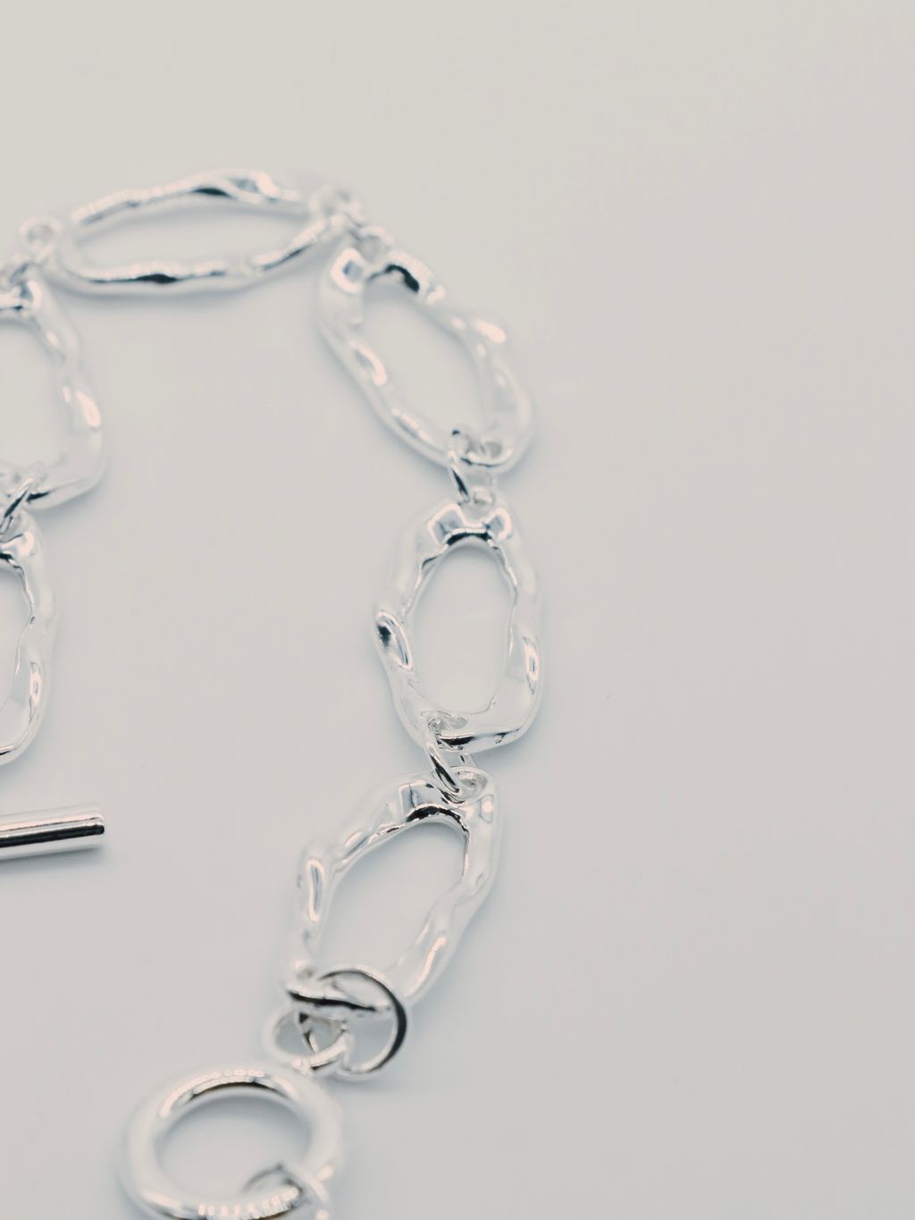 7066E01C-0F19-4082-BB92-4E7684D99497