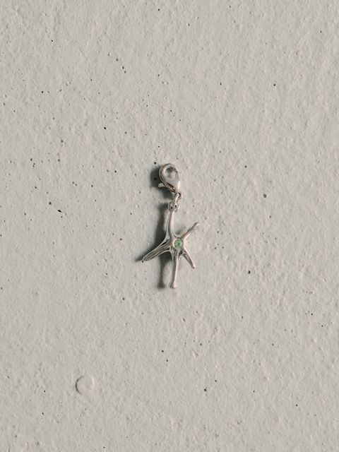 910947B9-B751-4099-BB3A-FF35D5F576E3