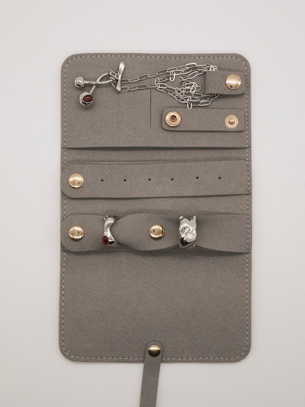 18F48B88-156E-4323-94A1-61009AD5AA92