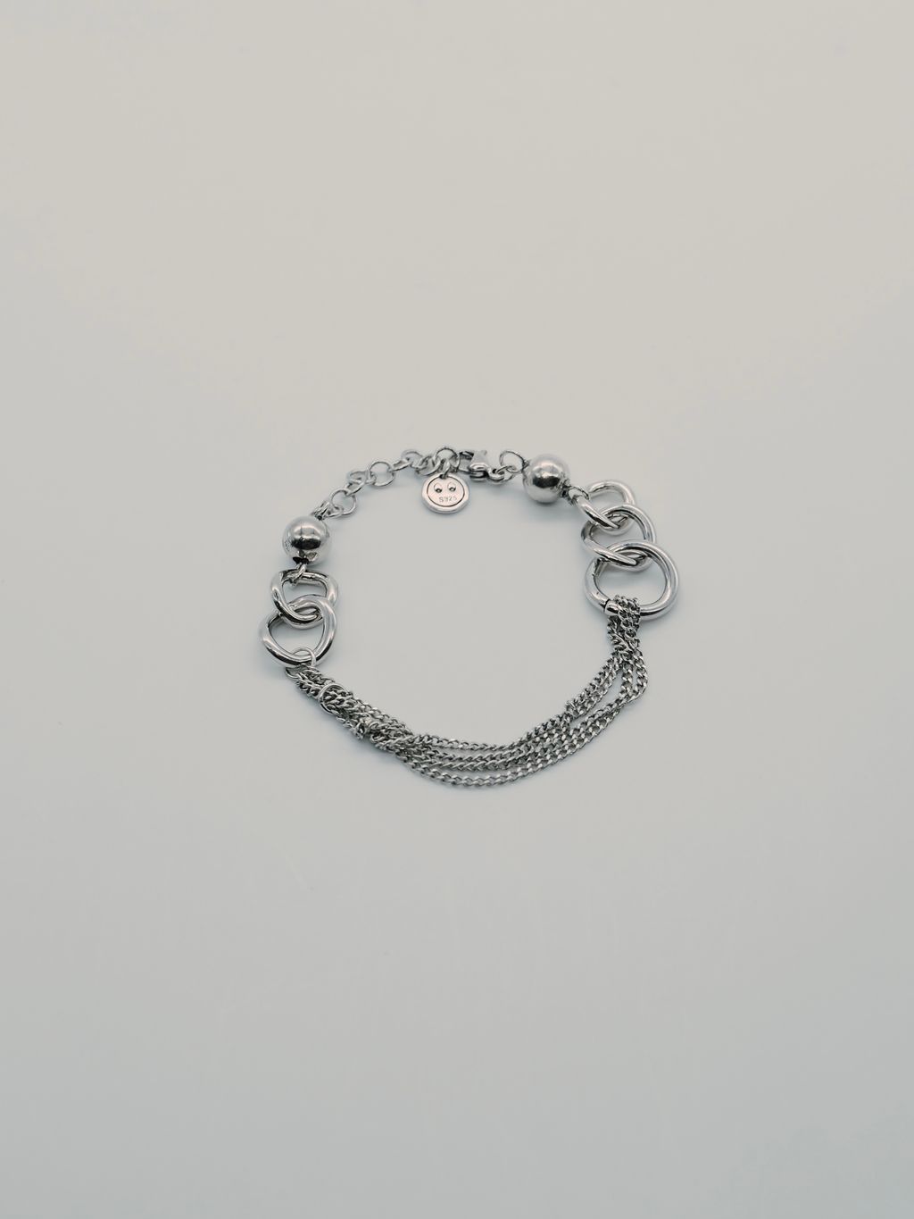 CBEF33B8-90B3-40CD-BE3D-5D4CF4105EFF