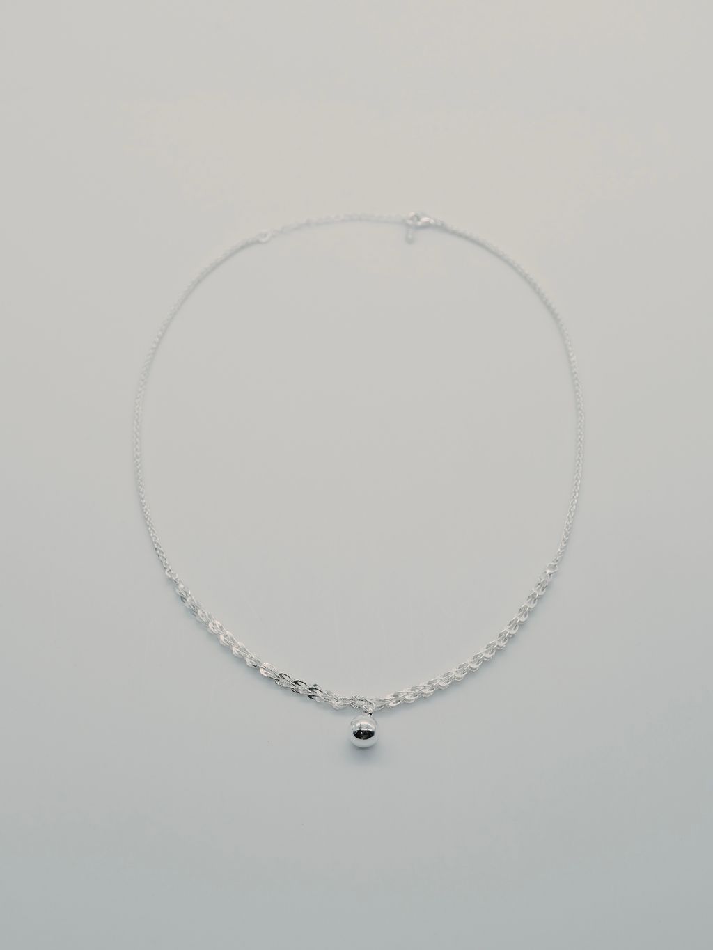 FABF8B5C-042B-488C-B673-51A5D1FF8410