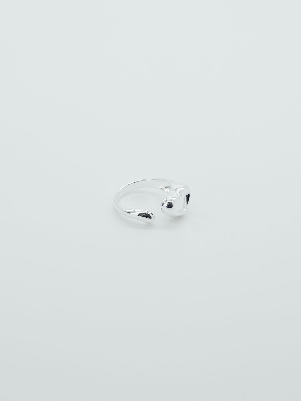 AFD2BBDE-5A0E-44C6-9CD7-F1B707866377