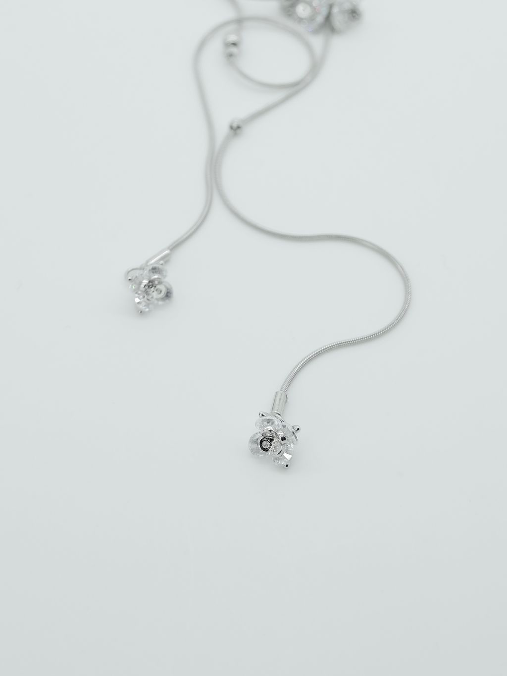 35CFE148-B21C-44BC-9414-270910F97337