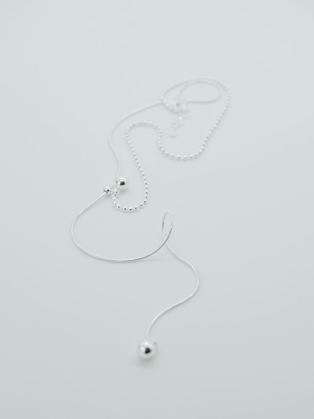 B54C86C6-60F2-424A-BE18-778F4EEF4BB6