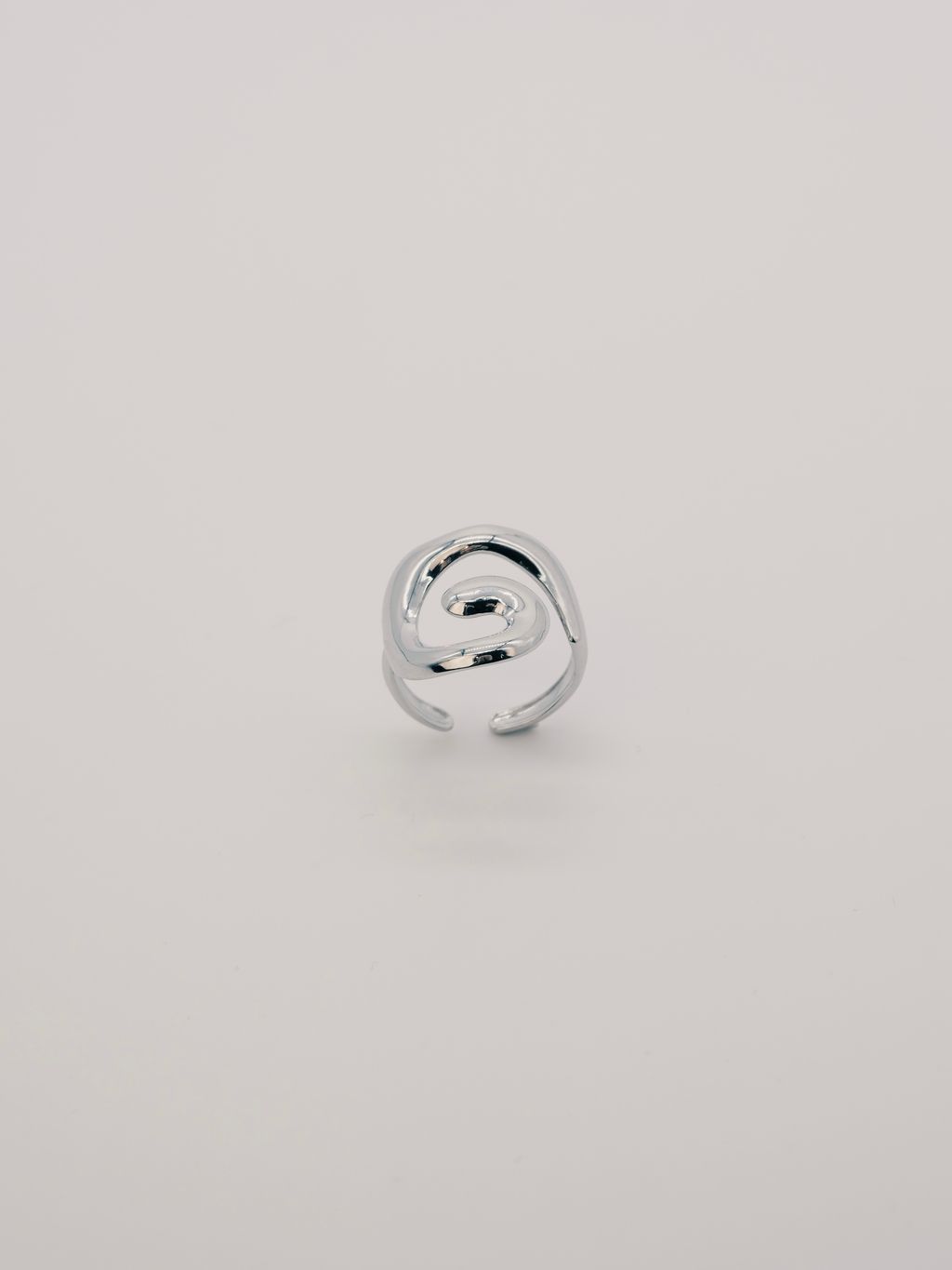 7998F6D4-59EF-4509-BF4A-A6AED6780A12