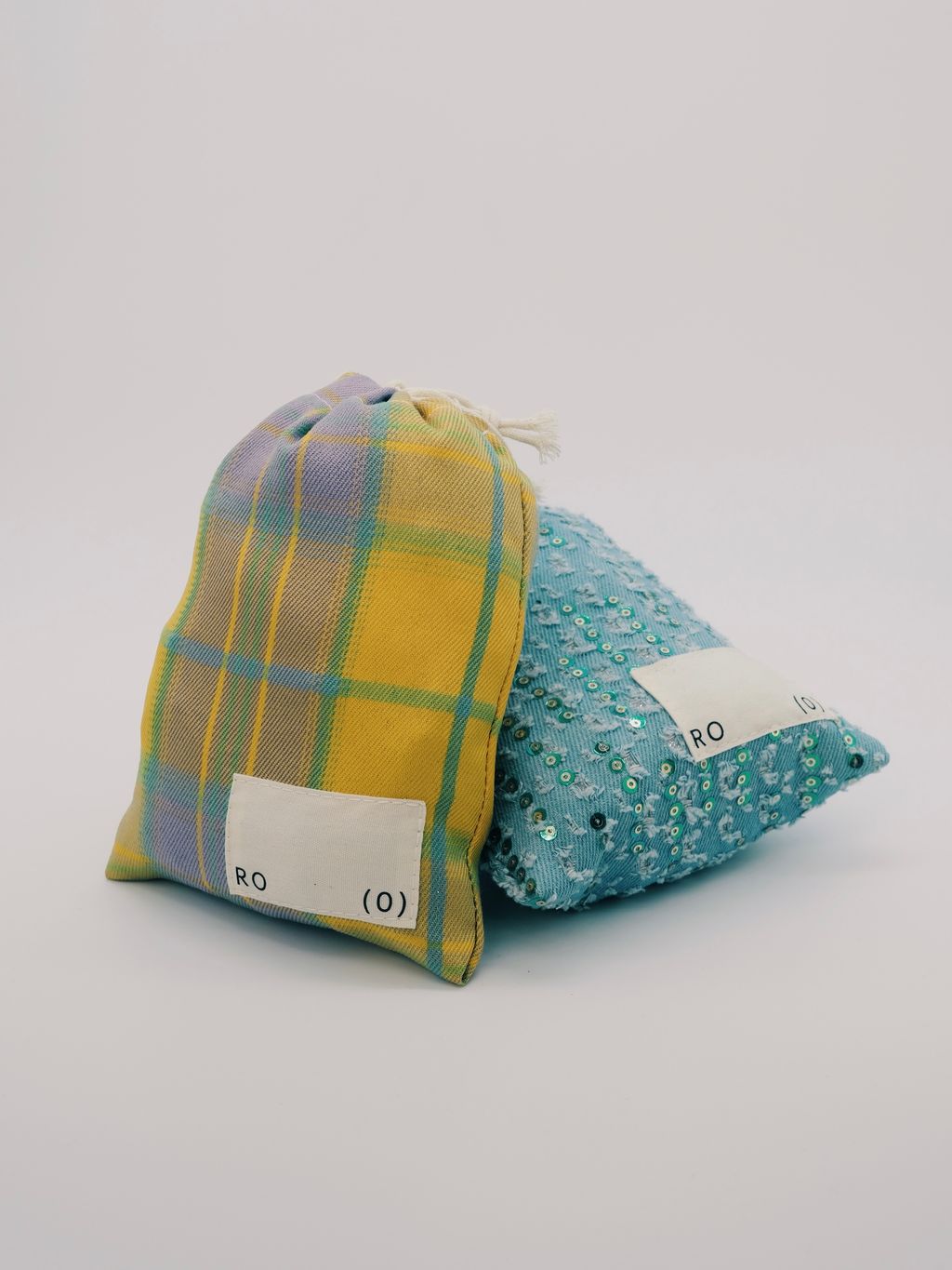 D8A104E6-BA41-4633-9823-FA68AC78D6D0