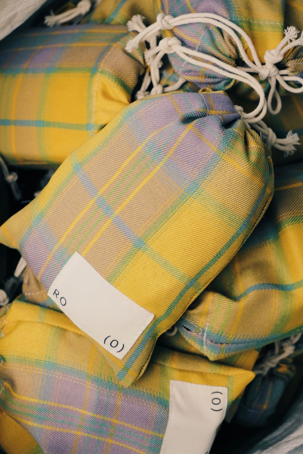 2D1F4EA8-395D-465E-9CD2-518D57F8BC54