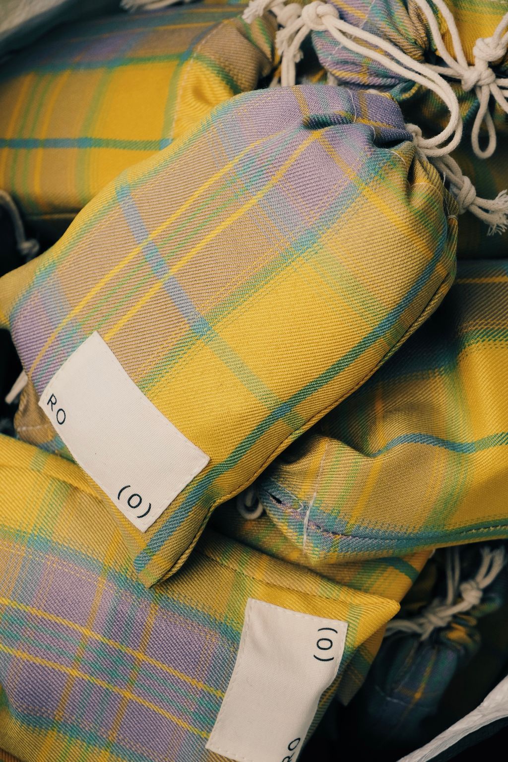 8B94E555-2386-4665-9BCF-769D6119E783