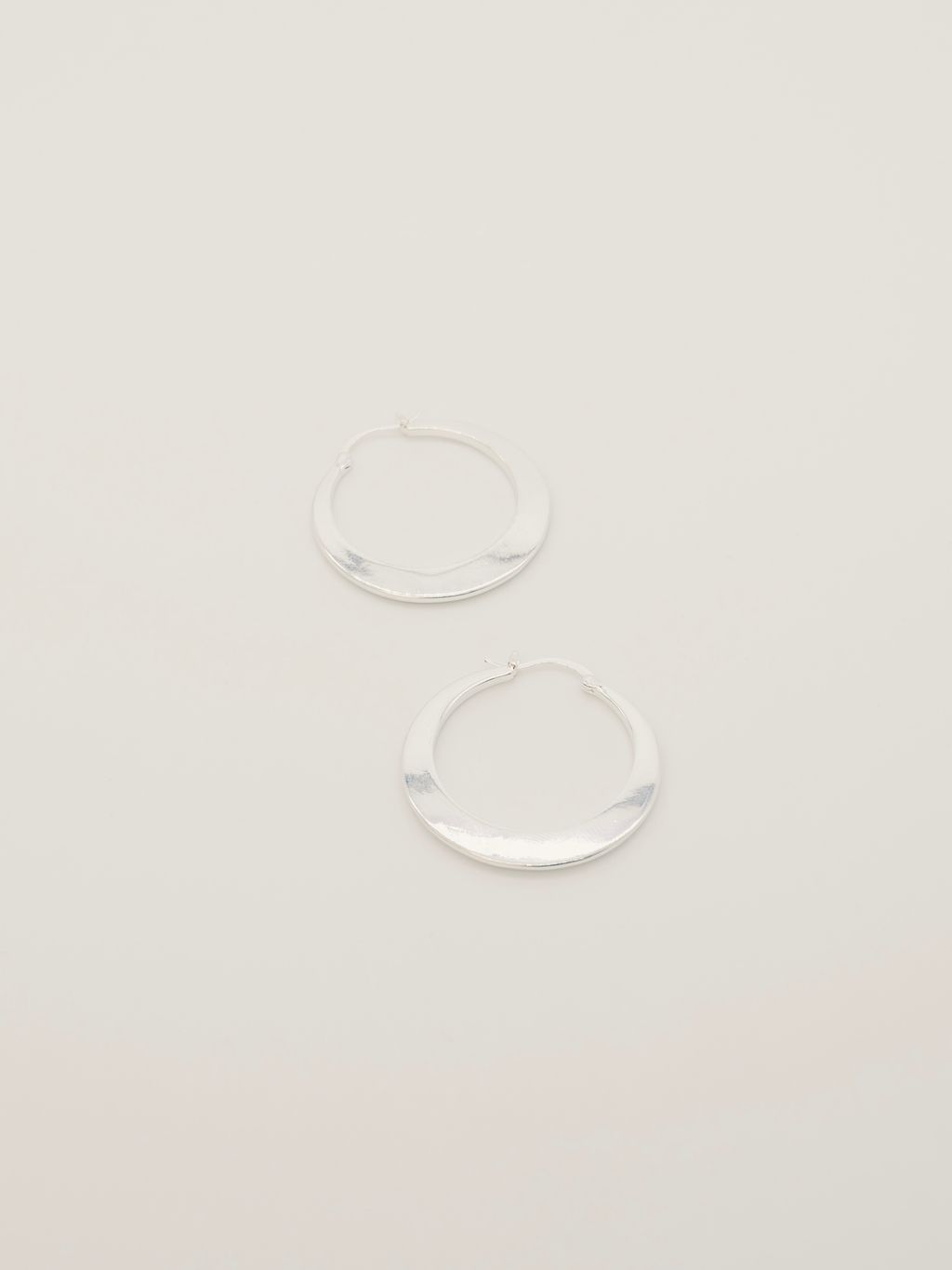 0A3F2F47-5910-4E2D-8BD6-A61788E11954