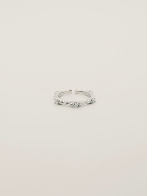 B3794596-6B86-4C11-9364-0EF423B15BE7