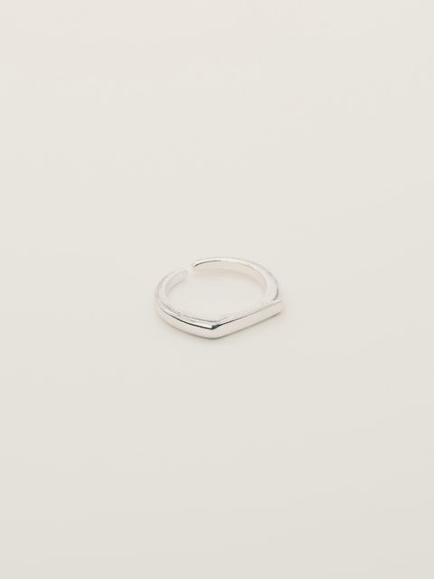 8566C358-04D2-4C7A-8732-3FEFE108D28D