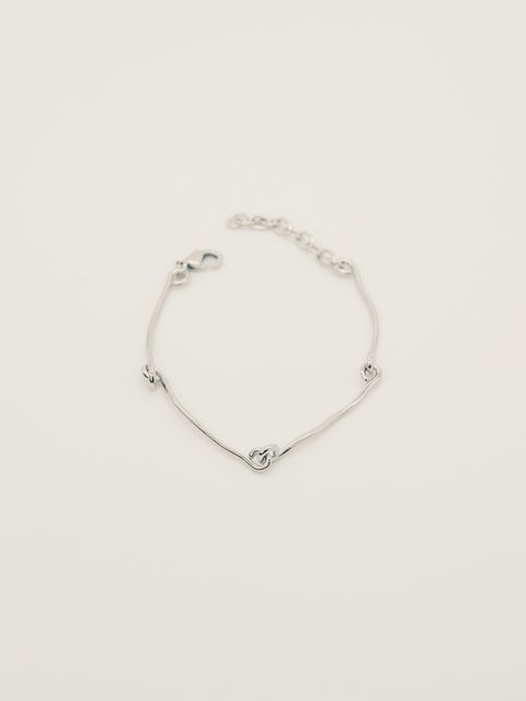 46873089-263C-4B40-AF6B-F466CF6143E1