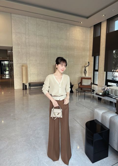 image_00B32C9D-079E-4CE4-857B-38A102F3C5BB_1763193265