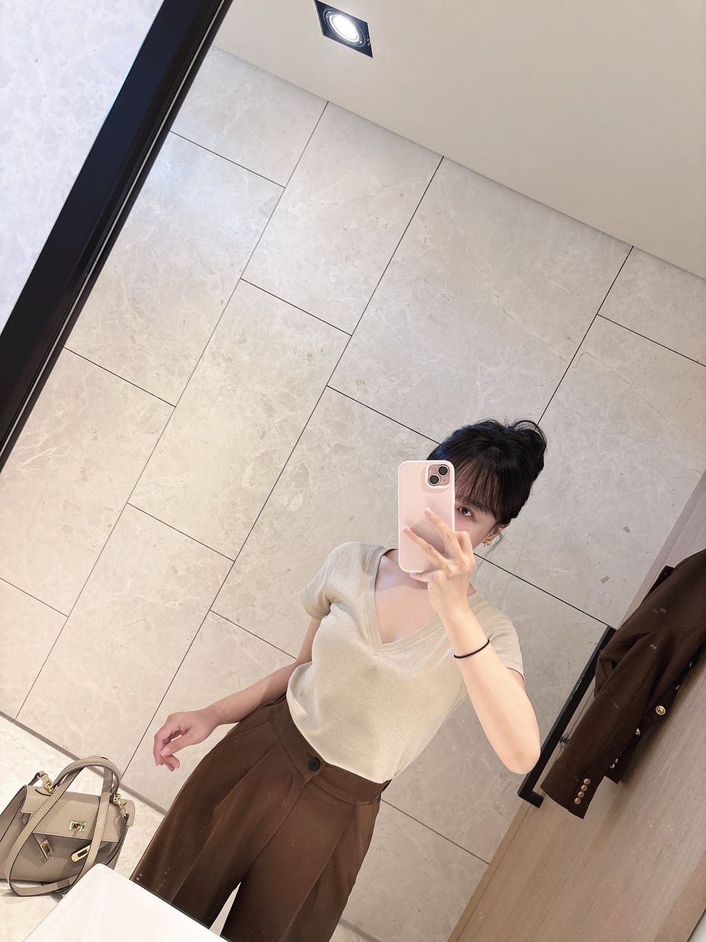 image_94EB9C0E-2DA0-4AAA-B948-530C18EA5C41_1763198136