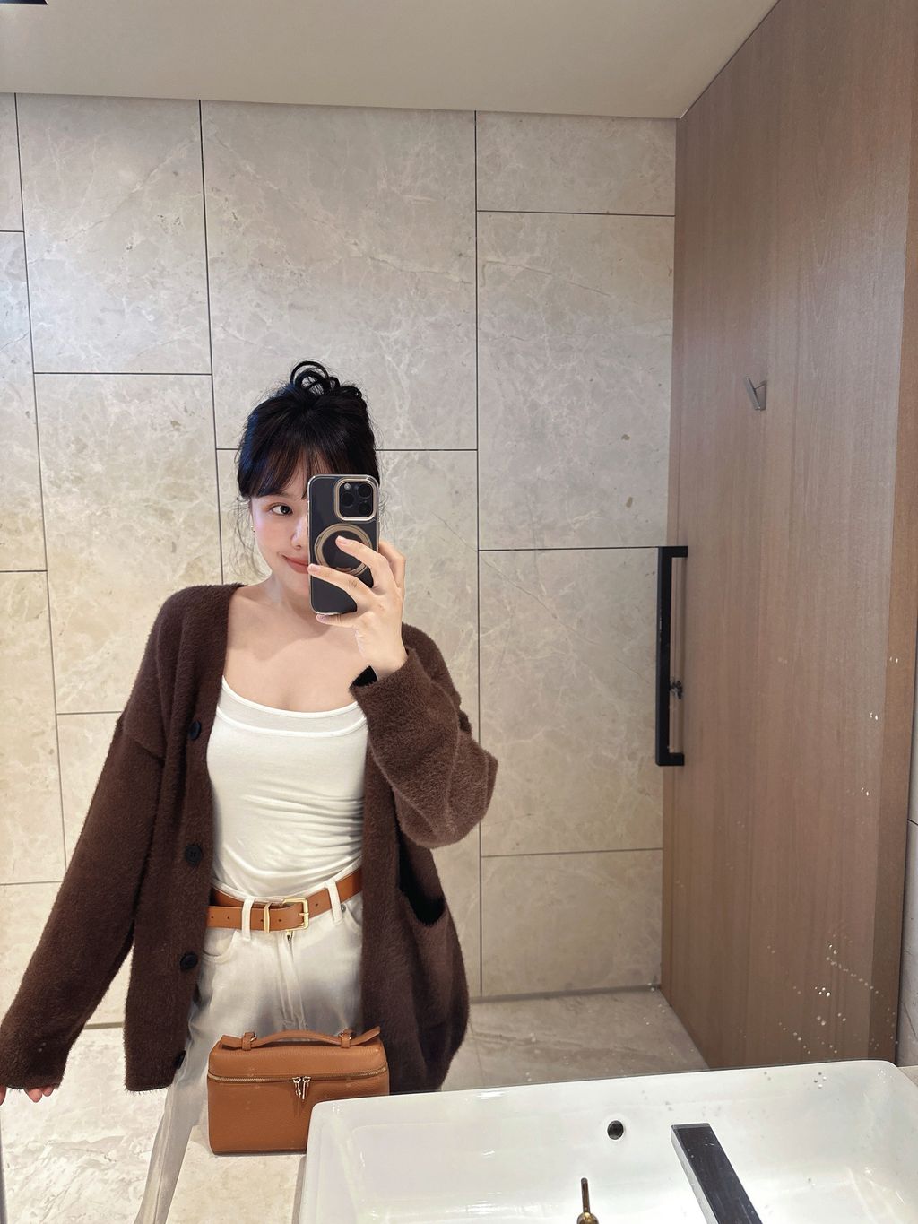 image_A512A368-9560-469D-89B6-31F50B156840_1763636972