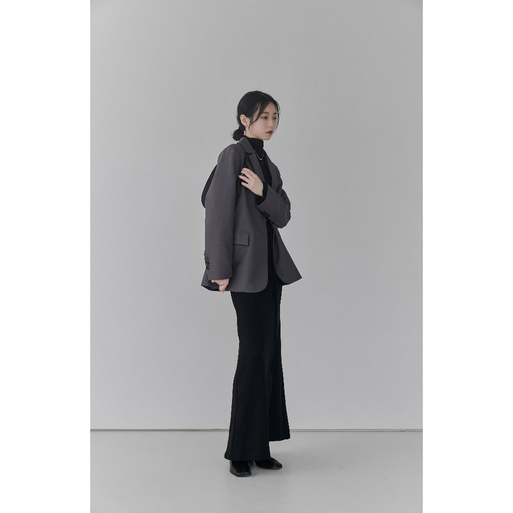 tw-11134207-23020-yzfpb06jm1nvac