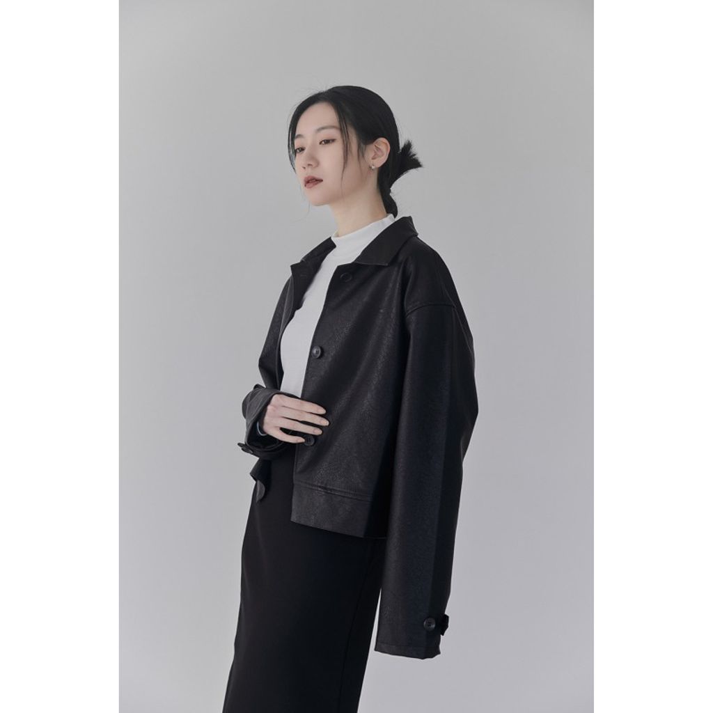 tw-11134207-23030-gnw9sm9vt6nv5a