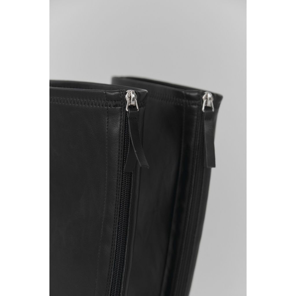 7d8e89a915ad39b3fc2a347b7e80960b