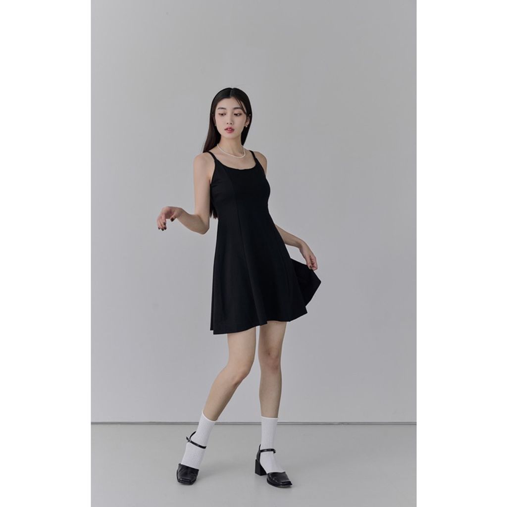 tw-11134207-7qul4-lgarbytav9q9e1