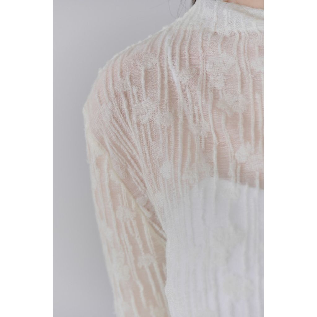 tw-11134207-7qukz-lf02dm41tr8vb2