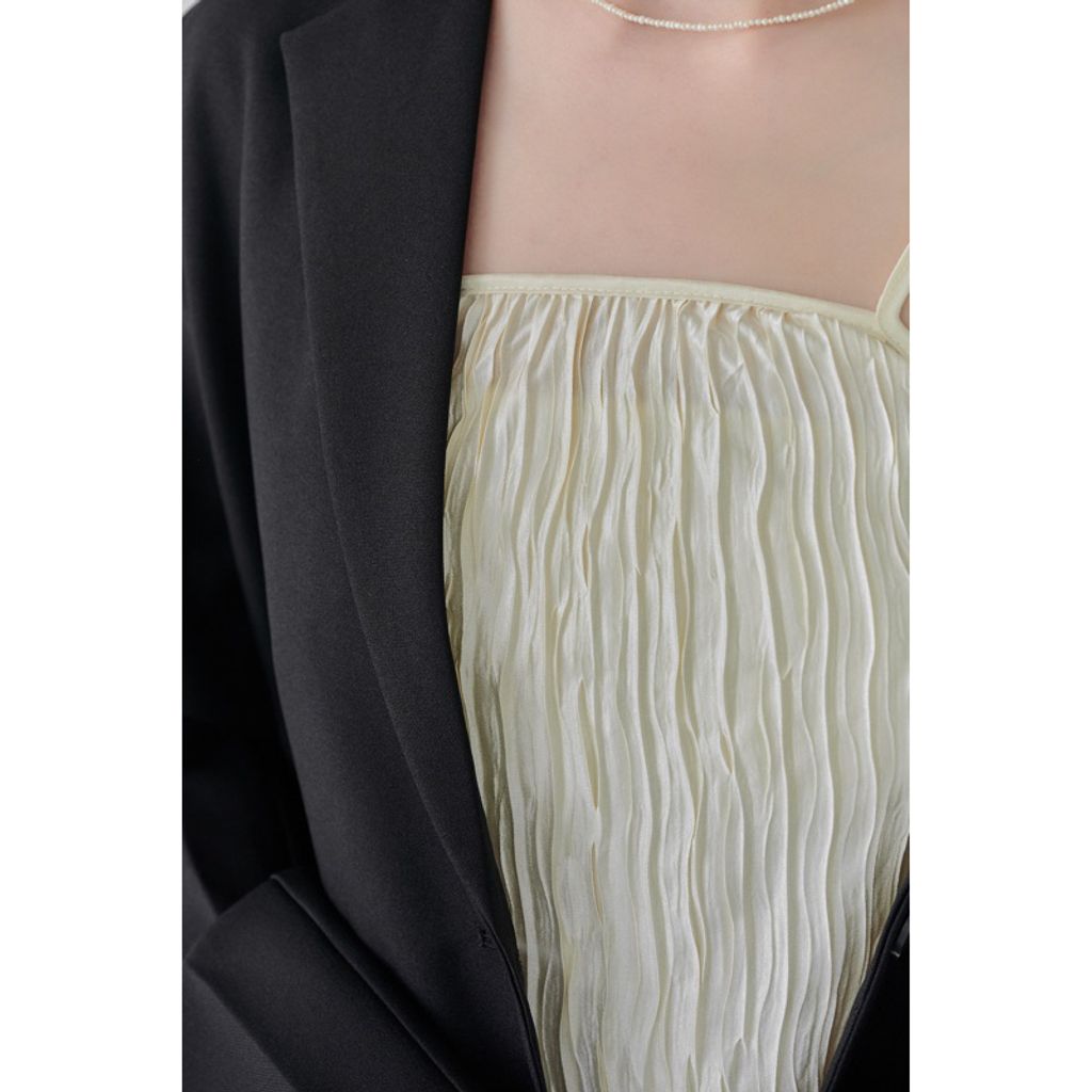 tw-11134207-7quky-lf031mb180uf8e