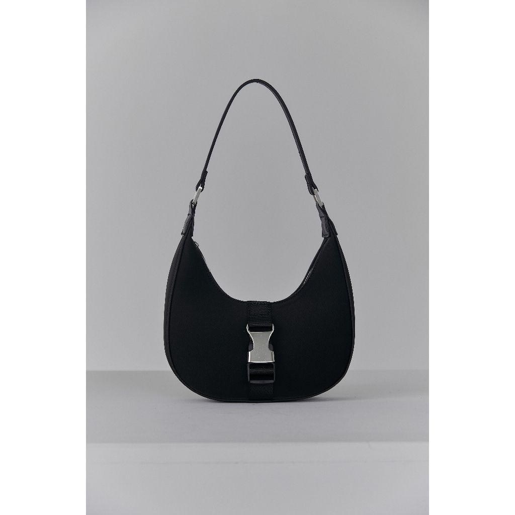 tw-11134207-23020-kqtbp7ikl1nvf6