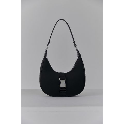 tw-11134207-23020-kqtbp7ikl1nvf6