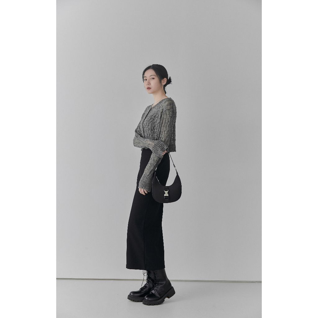 tw-11134207-23020-gnsh2rzbd1nv09