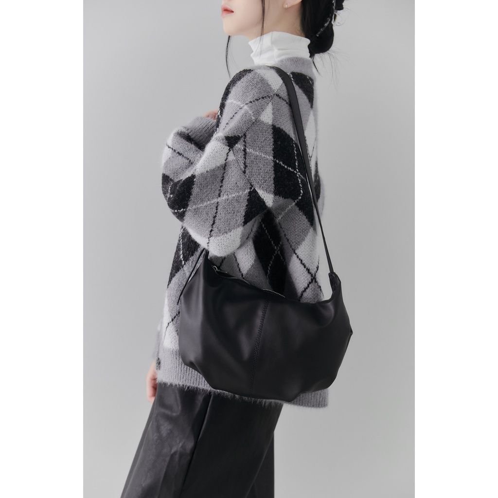 sg-11134201-22110-wh6ehwj1zljv2c