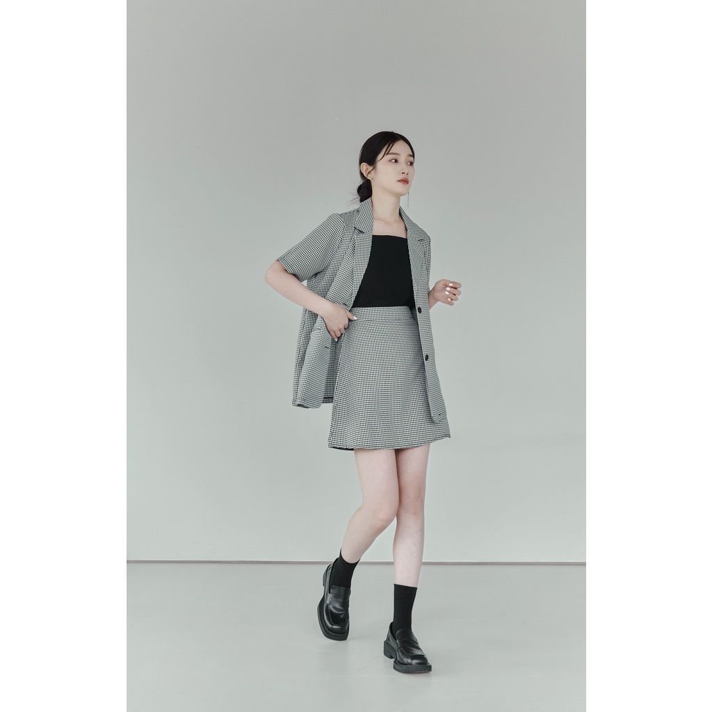 6ae0fbc4899d89f97ffab17b9d588239