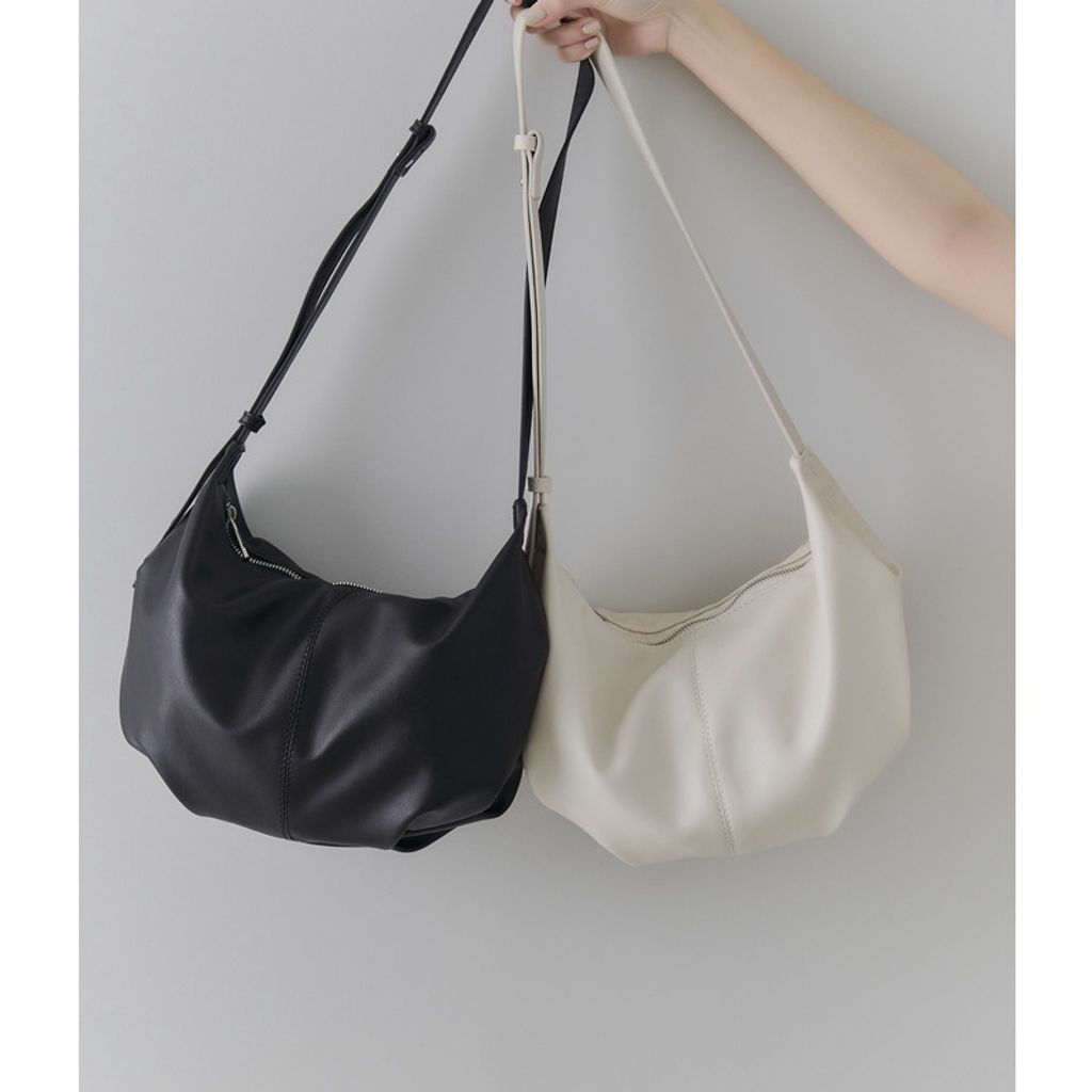 sg-11134201-22110-4ri72wic2ljvd5