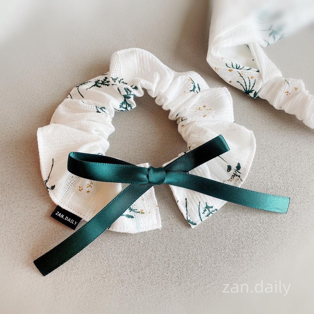 D5670AF3-3B23-4DF7-AEDA-D27A7A425C67