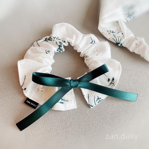 D5670AF3-3B23-4DF7-AEDA-D27A7A425C67