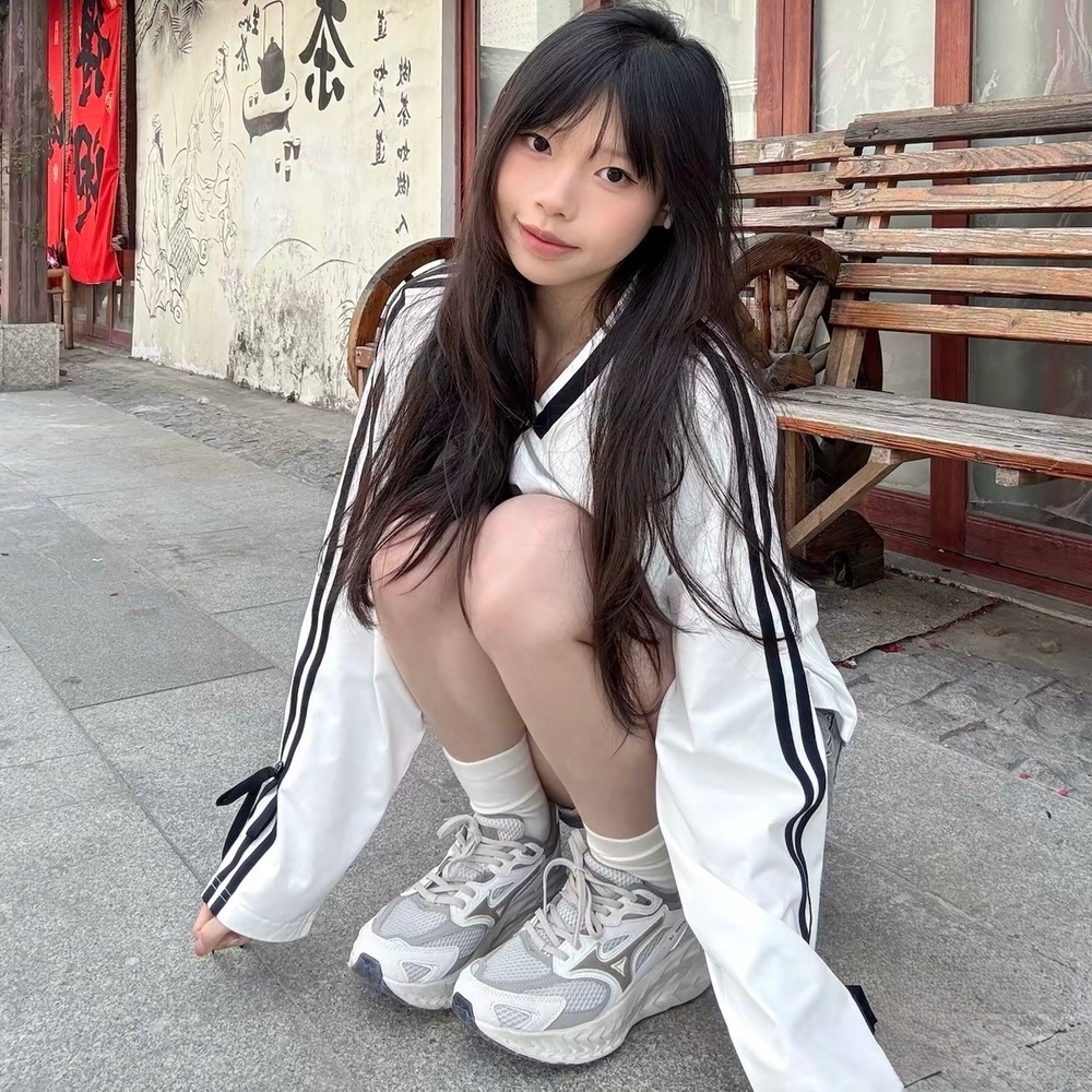 tw-11134207-820li-mlhi7t27gjydca