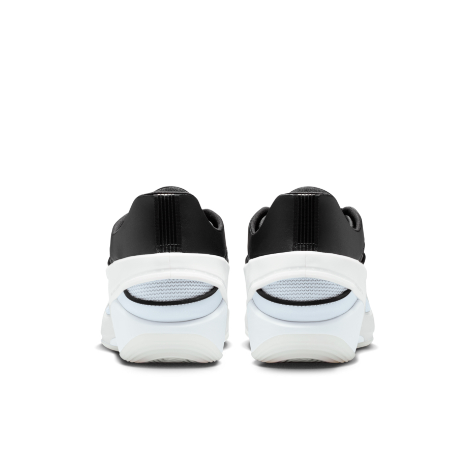 tw-11134207-820lg-moatsbkfs8axa7
