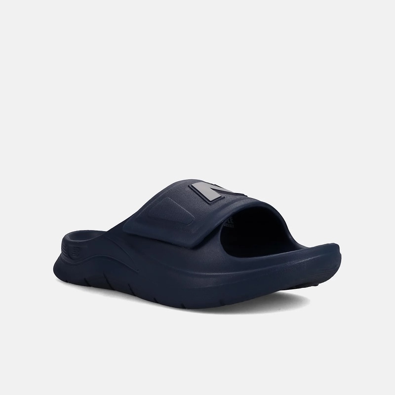 tw-11134207-820l8-moc6pu3k0iz050