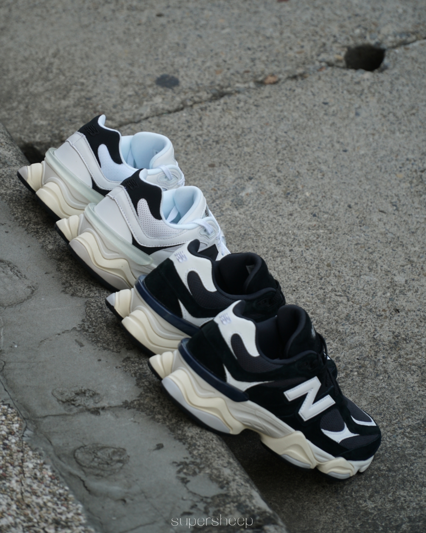 New Balance 9060 復古IU著用系列男女款Ｄ楦頭黑白U9060AAA 白黑