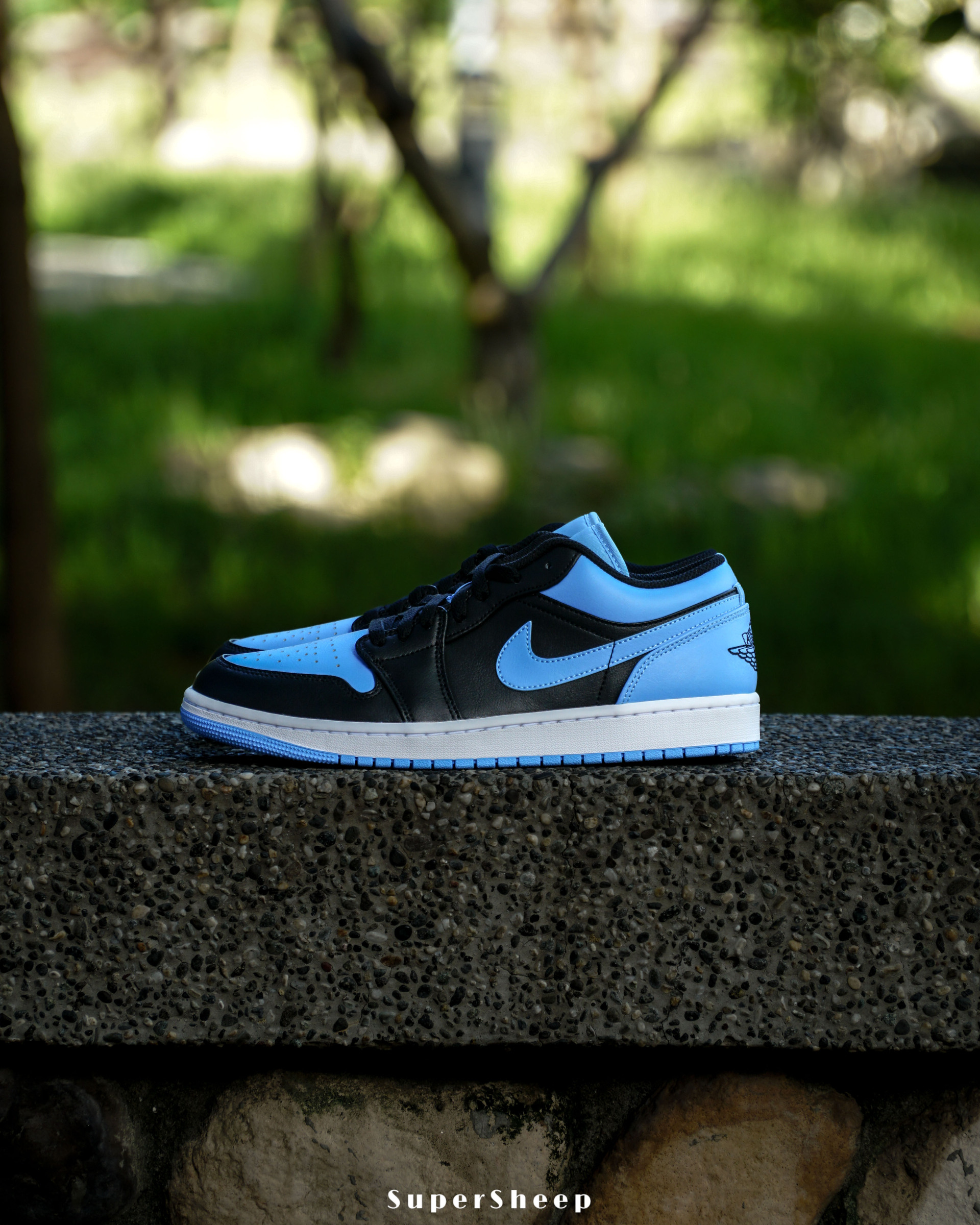 Air Jordan 1 Low University Blue UNC 復古男款黑藍553558-041