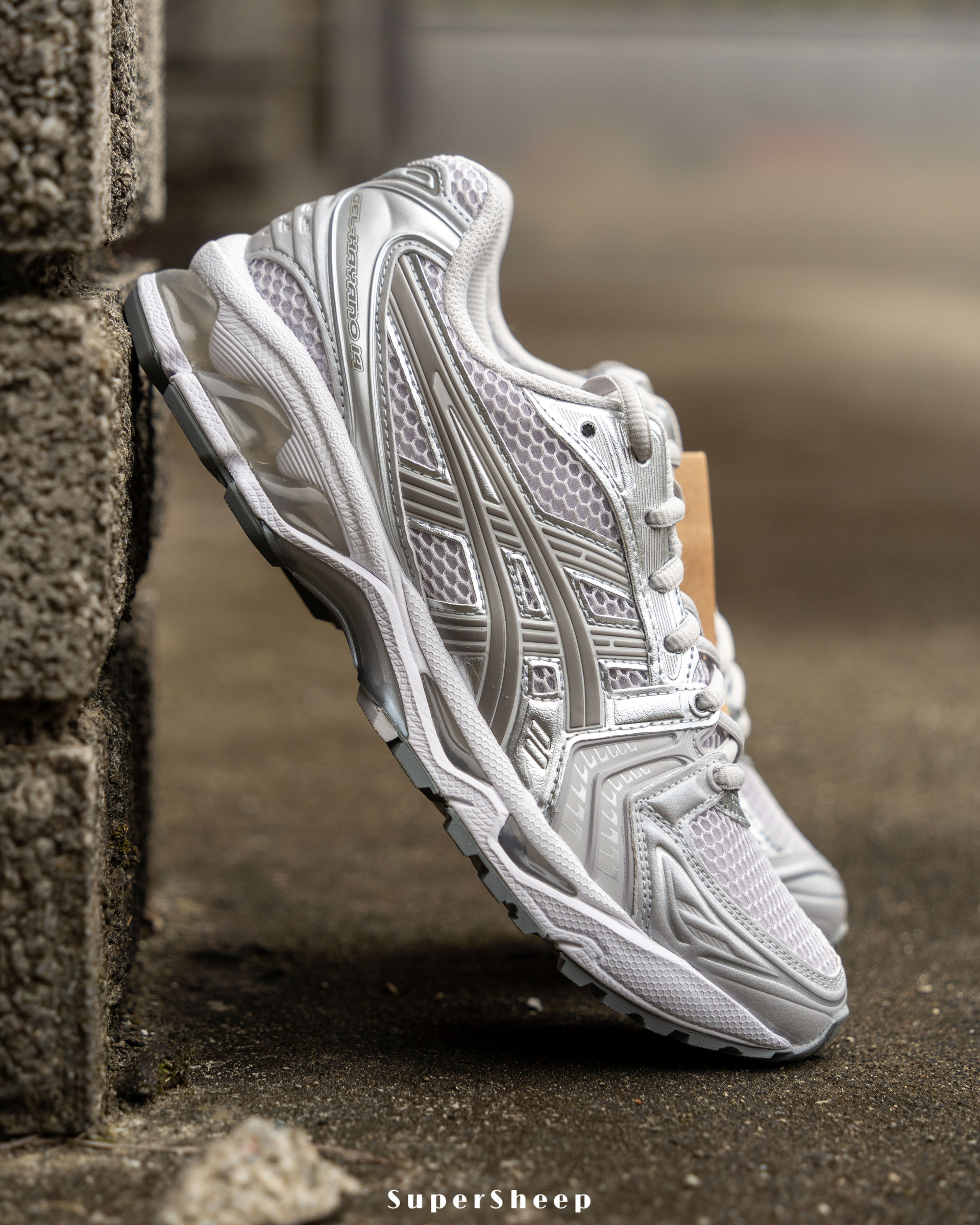 ASICS GEL-KAYANO 14 復古休閒款女款銀白1202A056-021 – Supersheep