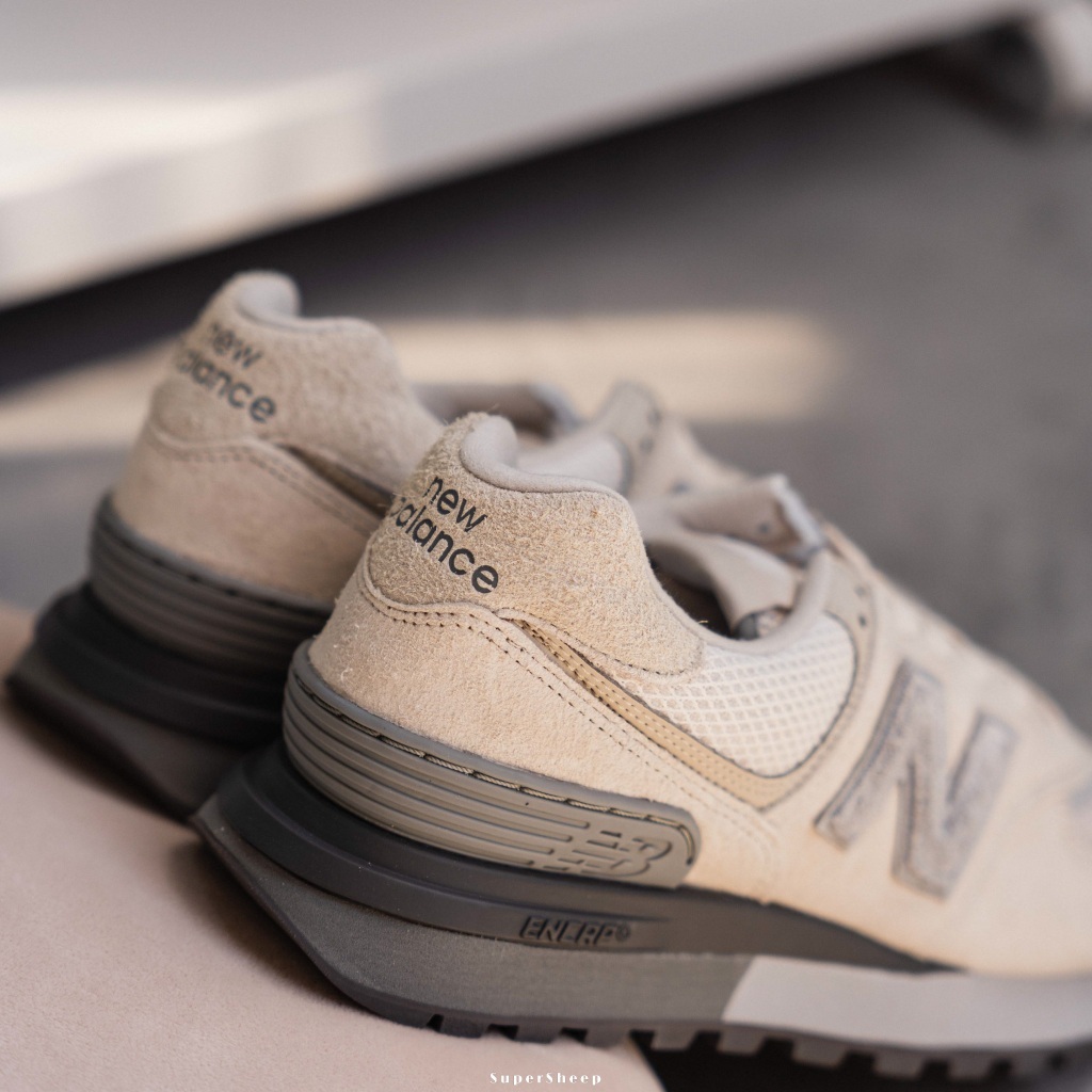 tw-11134207-7ra0g-mcd9i8ezs4ez3c