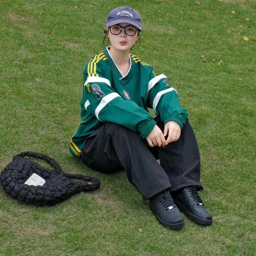 tw-11134207-81ztn-mhkg10tw4a2q67