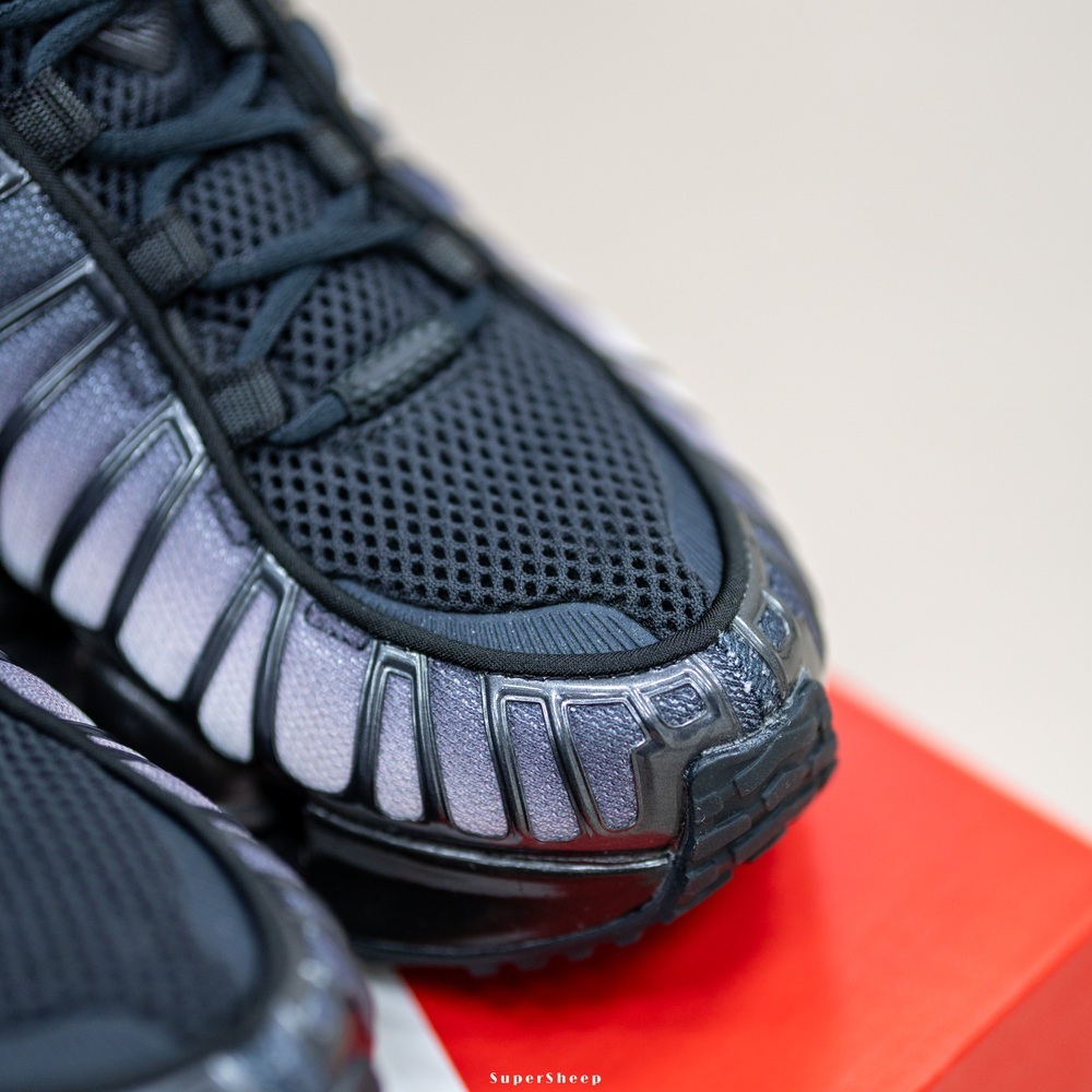 tw-11134207-81ztg-mhj3v0187u2p74