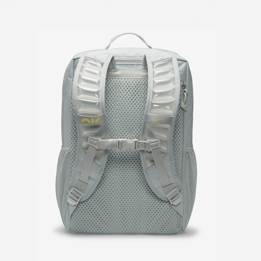 tw-11134207-81ztq-mi4fzfuaf7yc0e