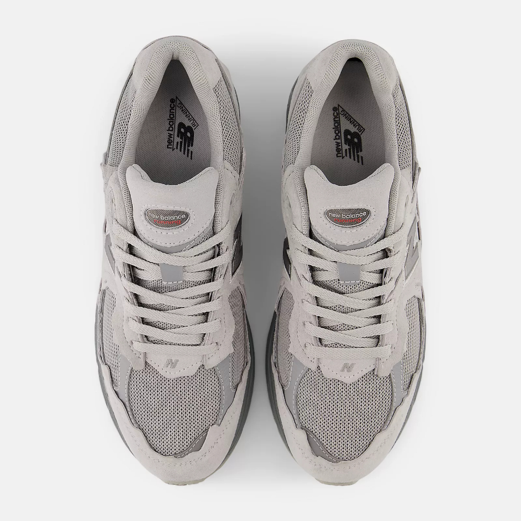 tw-11134207-820la-mk51ikt23fnk65