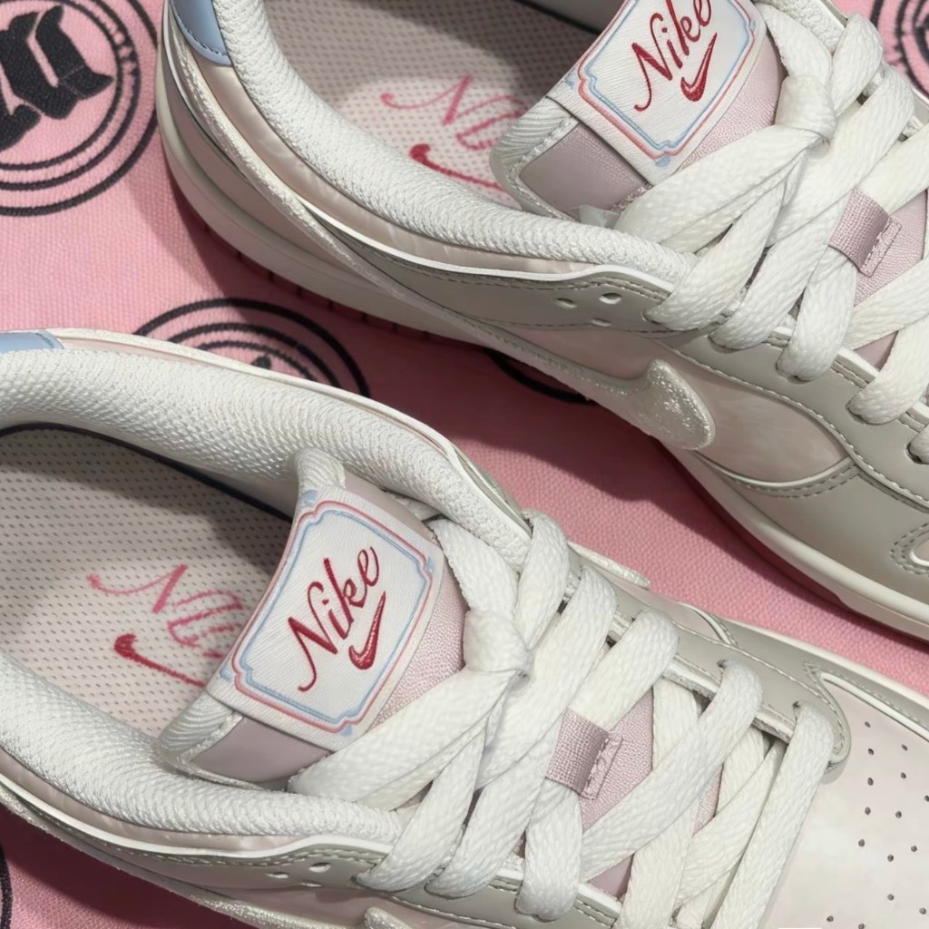 tw-11134207-820lg-mkdkkf8c67lw4f