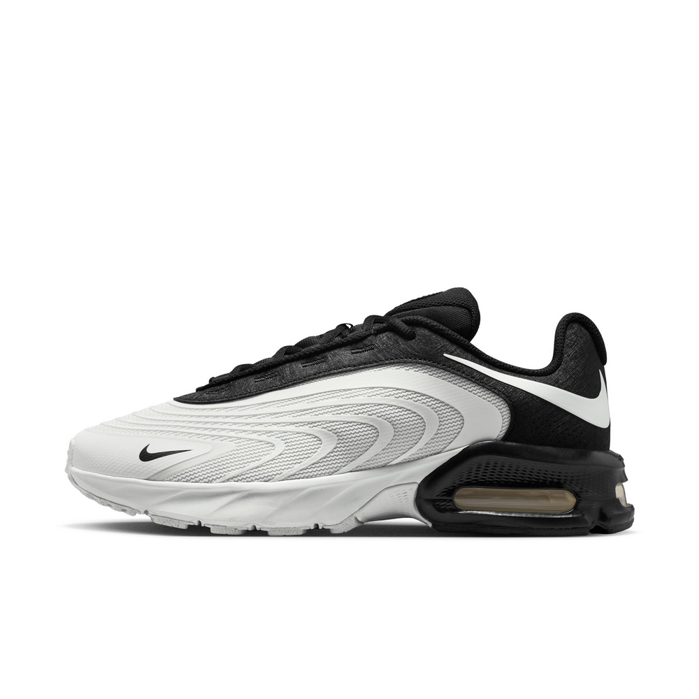 tw-11134207-820li-mkf1dl6403y81d